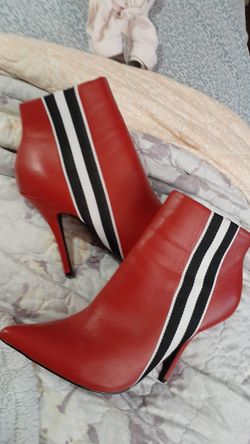 Steve madden knock bootie