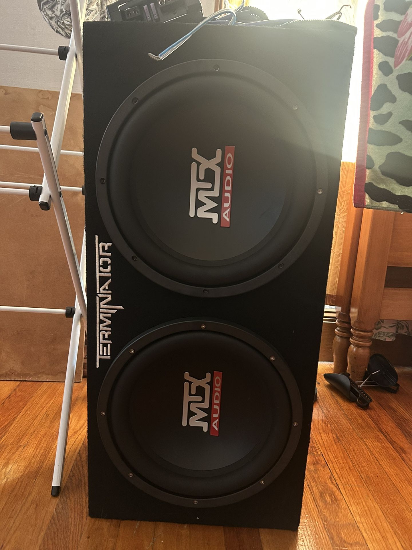 Terminator MTX audio Two 12s And A Amp Razor Amp