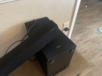 Samsung Sound Bar And Speaker