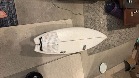 Surfboard shortboard fish 5’10”