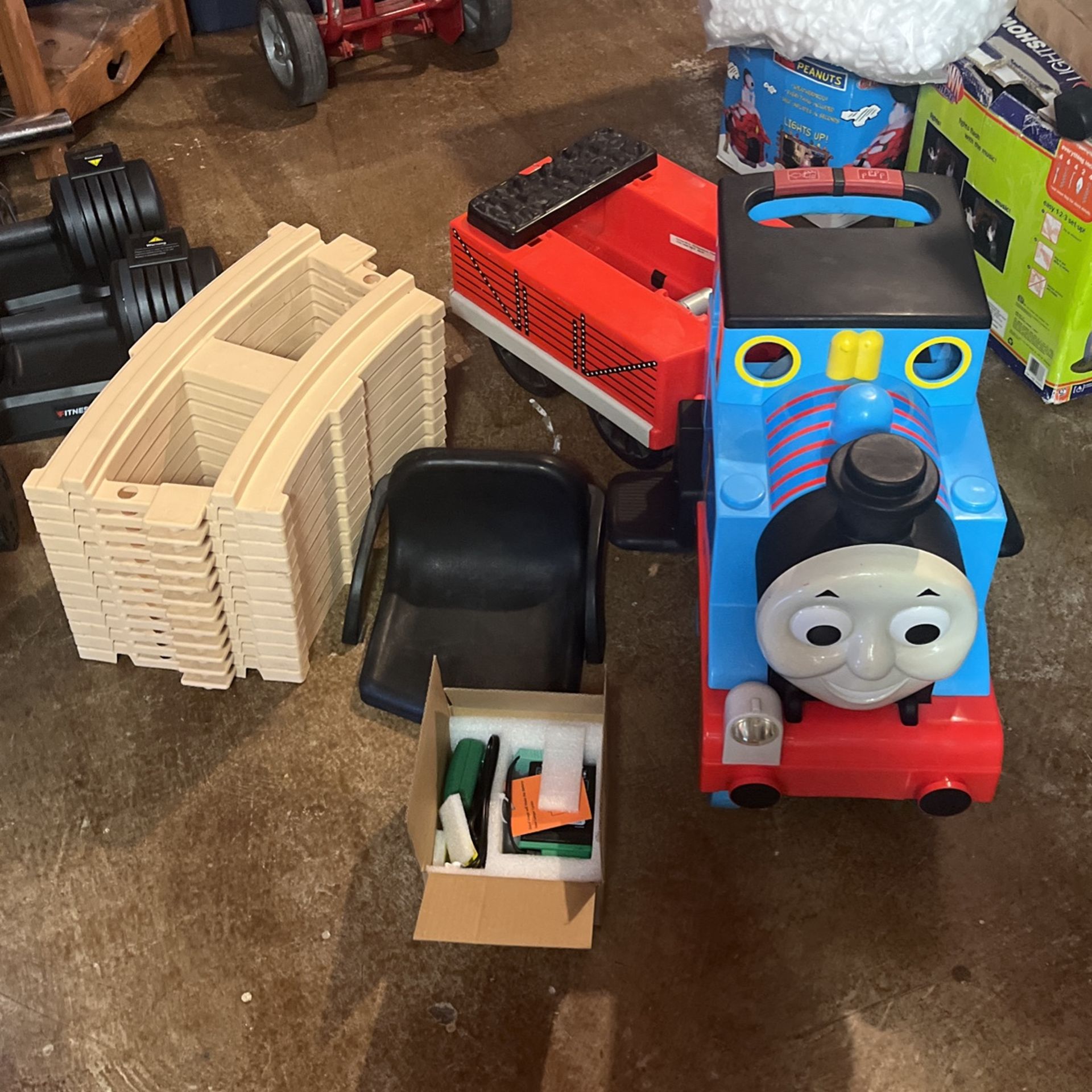 Ride On Thomas The Train With Battery & Charger