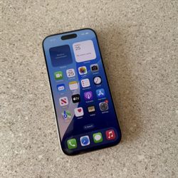 Apple iPhone 16 Pro / 128GB