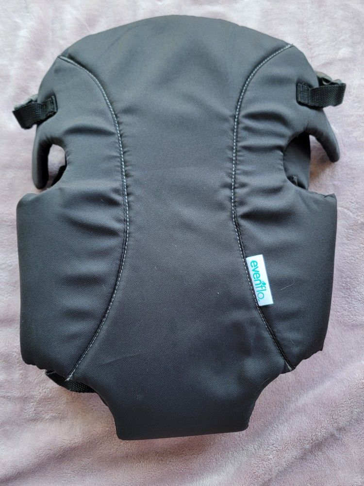 EVENFLO BABY CARRIER 