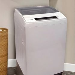 Magic Chef 3.0  Cu. ft. Portable Compact Top Load Washer in White 