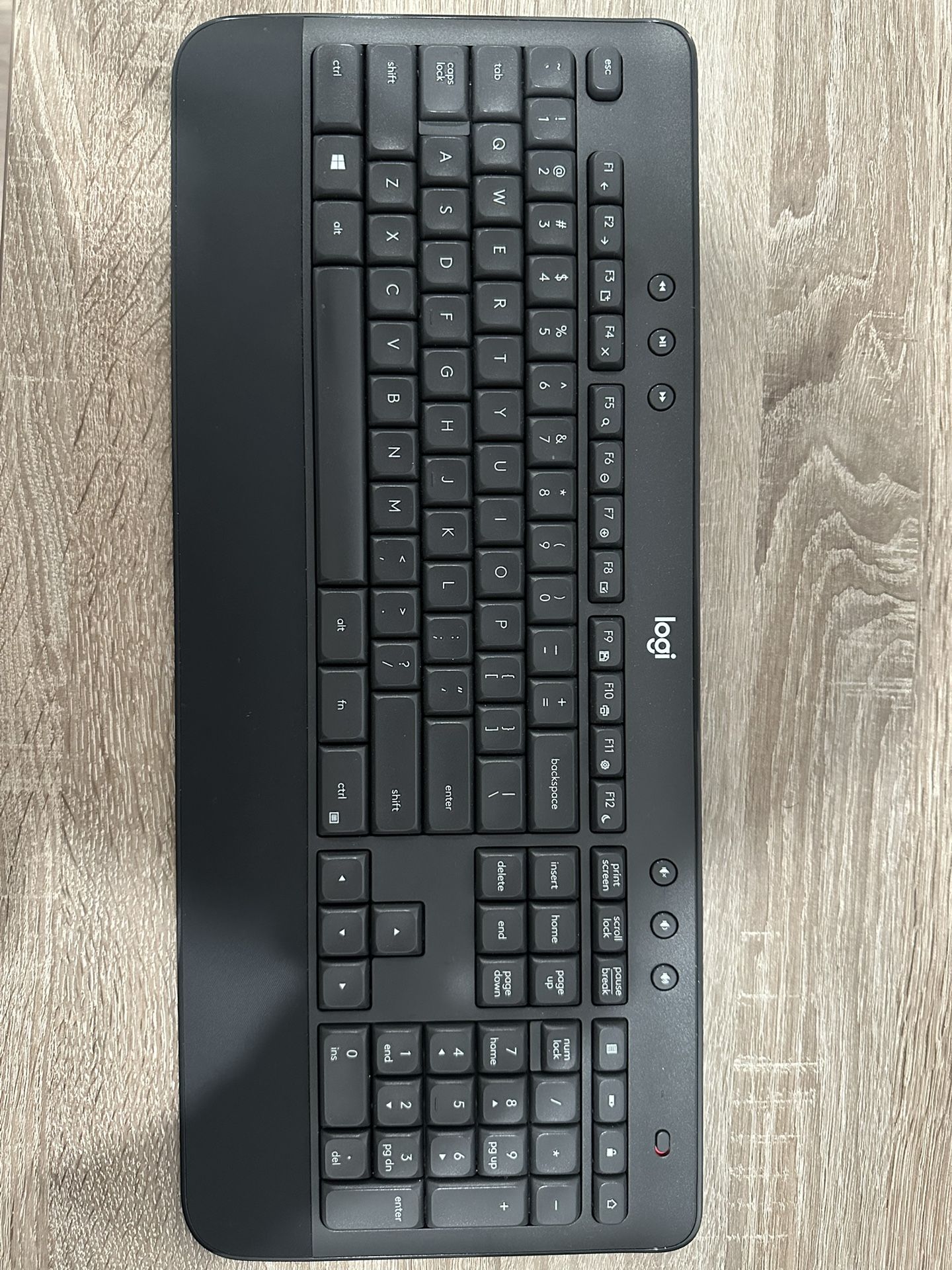 Logitech Wireless Keyboard and Mouse Combo