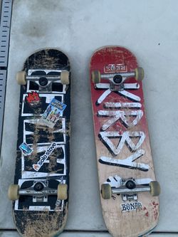 2 Skateboards