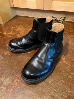 Doc Martens Chelsea Boots
