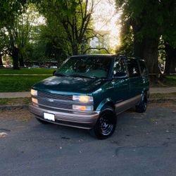 1998 Chevrolet Astro