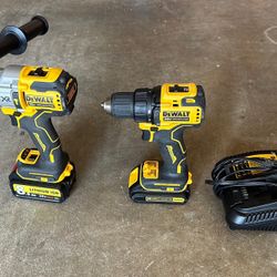 DEWALT BRUSHLESS HAMMER DRILL-20 VOLT