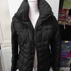 Calvin Klein Black Faux Fur Hooded Puffer Jacket Women’s size medium 