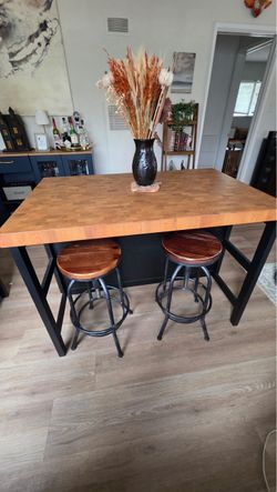 IKEA kitchen table and separate island
