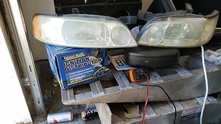 2001 Nissan Altima Headlights