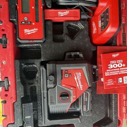 Milwaukee Laser Level With Reiceiver 