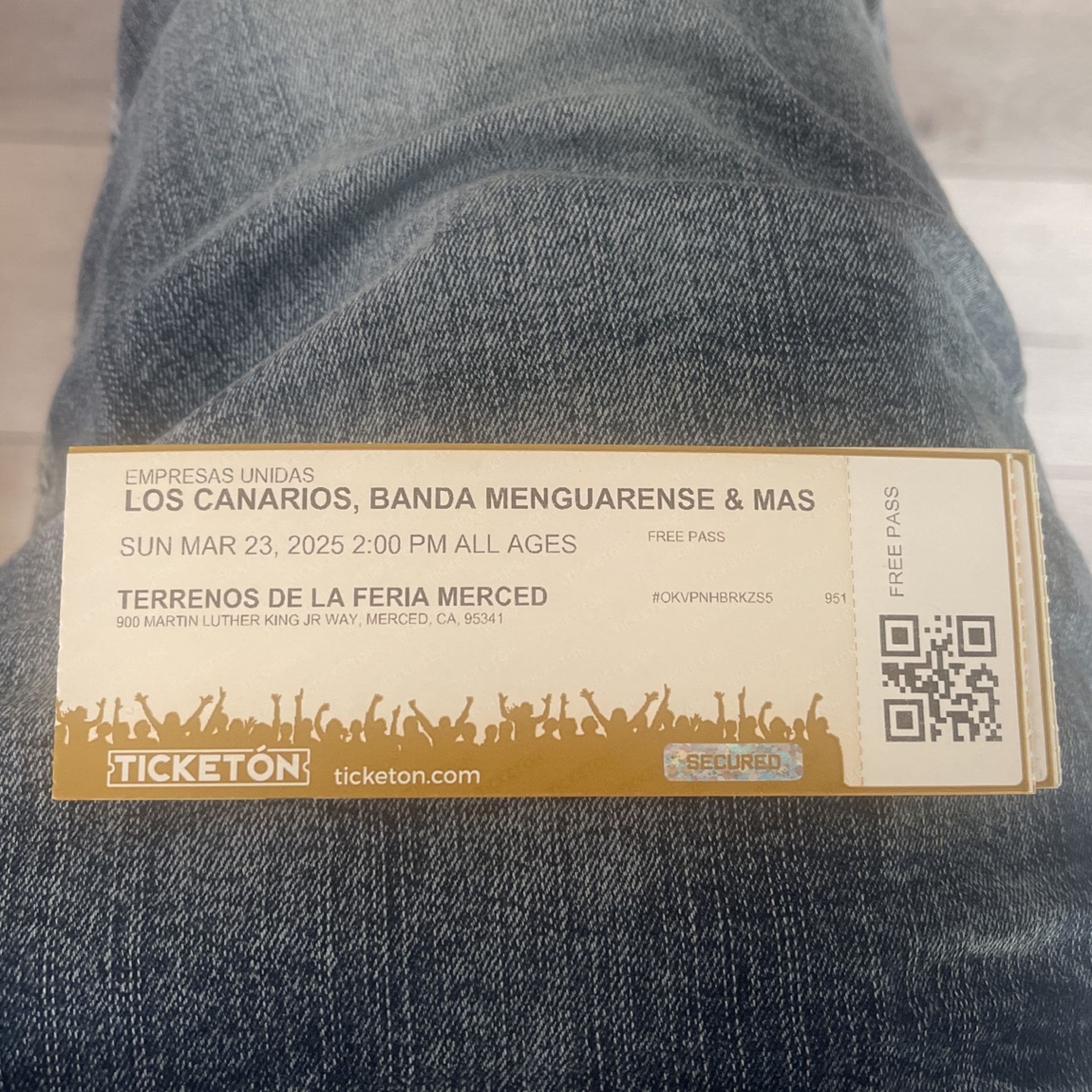 Tikets. Jaripeo. Merced. Canarios