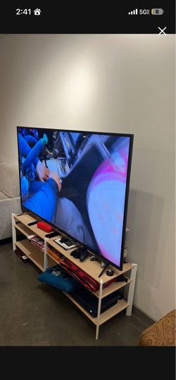 Vizio 80 or 85 inch flat screen