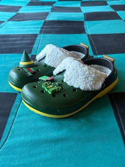 Buddy the Elf x Crocs Fleece Lined Classic Clog Size M5/ W7