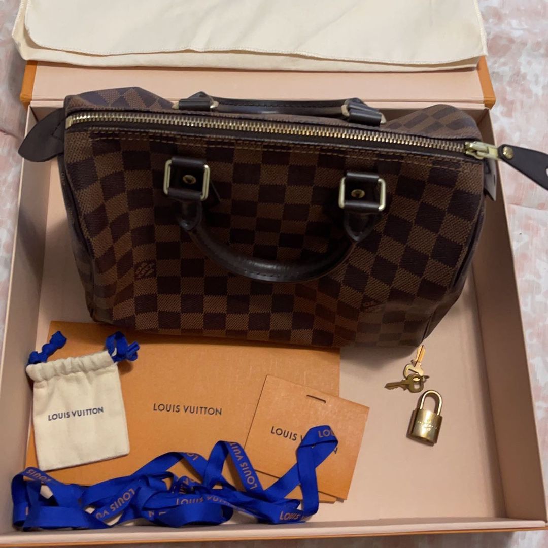 Authentic Vintage Louis Vuitton Speedy 25 for Sale in Houston, TX