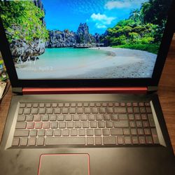 Gaming Computer Acer Nitro 5 15.6" 32gb Ram, Intel Core i5 7th  Ghz,GTX 1050 4GB, 256gb SSD, New Battery with around 5 hours battery back up ,