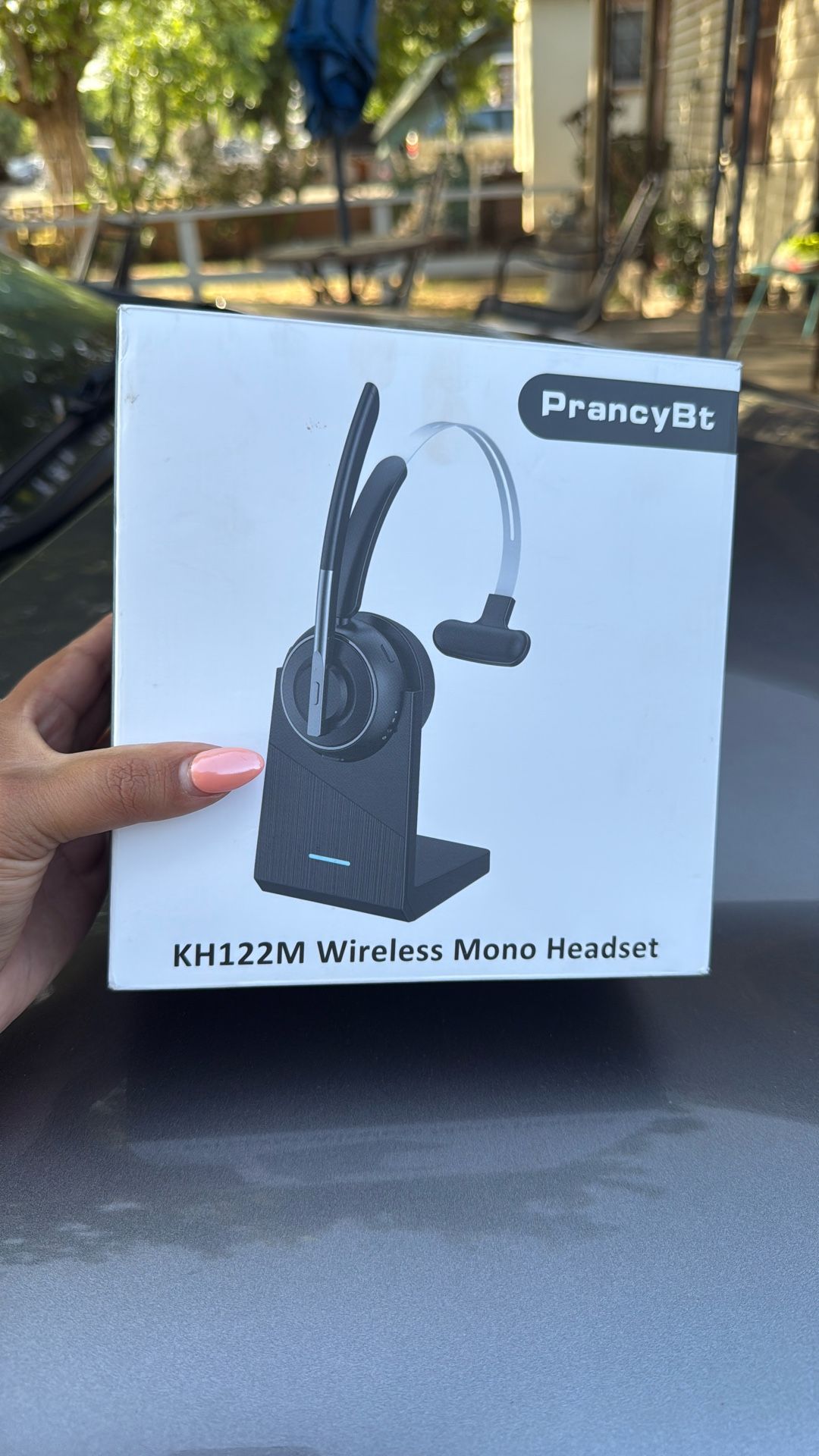Wireless headset