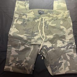 Pacsun Camo Pants 
