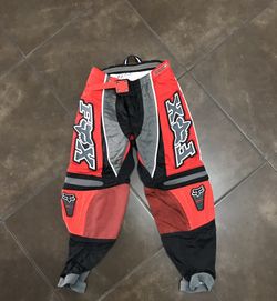 Fox racing motorcycle pants (tightening Latch Is Broken)