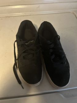 Heelys Size 5 Youth