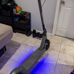 Great Price And Condition Gotrax G6 Scooter 