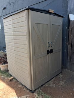 Stourge shed