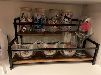 Glass cups