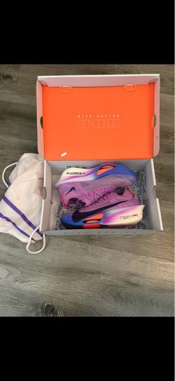 Nike Racing Shoes Size 8.5