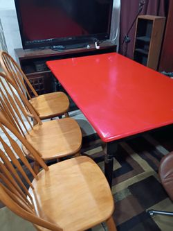 Dinning table