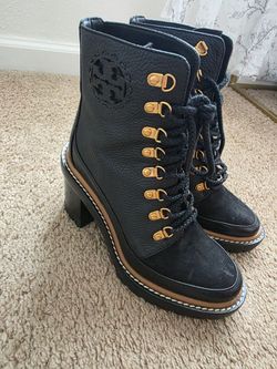 Tory Burch Miller 95 mm Lug Sole Heel Lace Up Logo boots. EUC