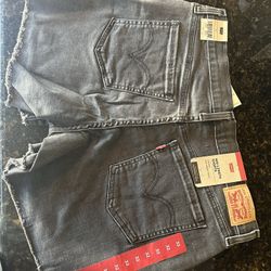 Women Levi Jean Shorts 