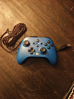 Wired Xbox One controller