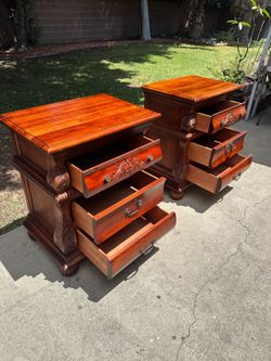 NIGHTSTANDS