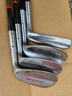 Gold Clubs Vintage Herman Barron -Tourney with bag!