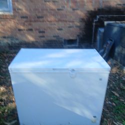 GE Deep Freezer 7.0 Cubic 