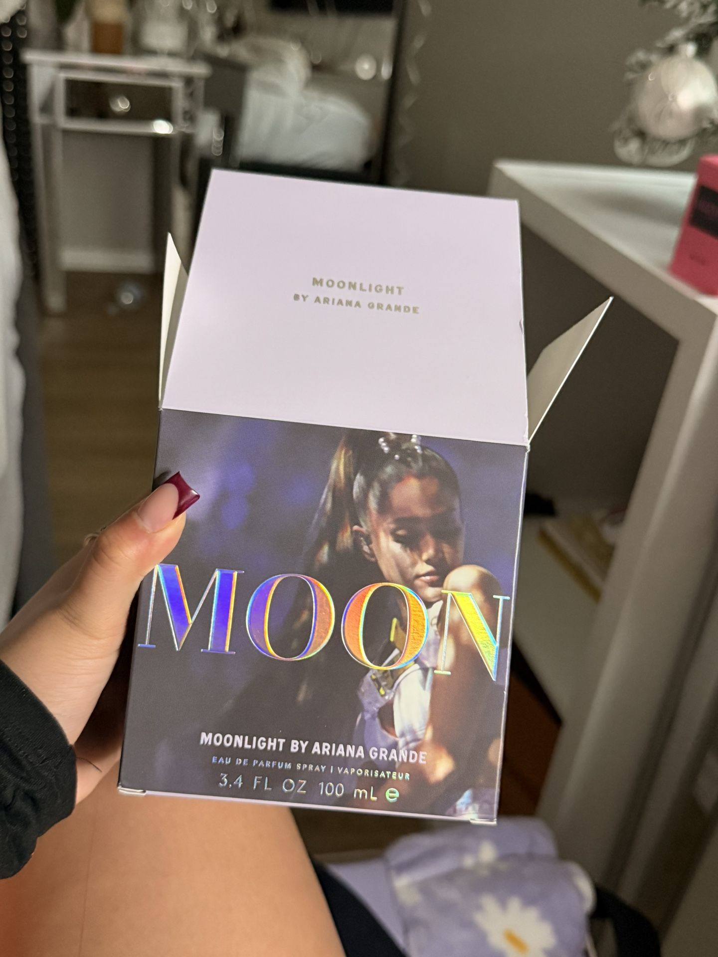 Ariana Grande Perfume