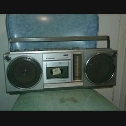Panasonic GHETTO BLASTER