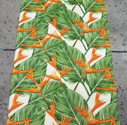 Bird of Paradise Flower Table Runner, Tropical Strelitzia Runner, Floral Tablecloth, Summer Table Linens, Boho Home Decor,
