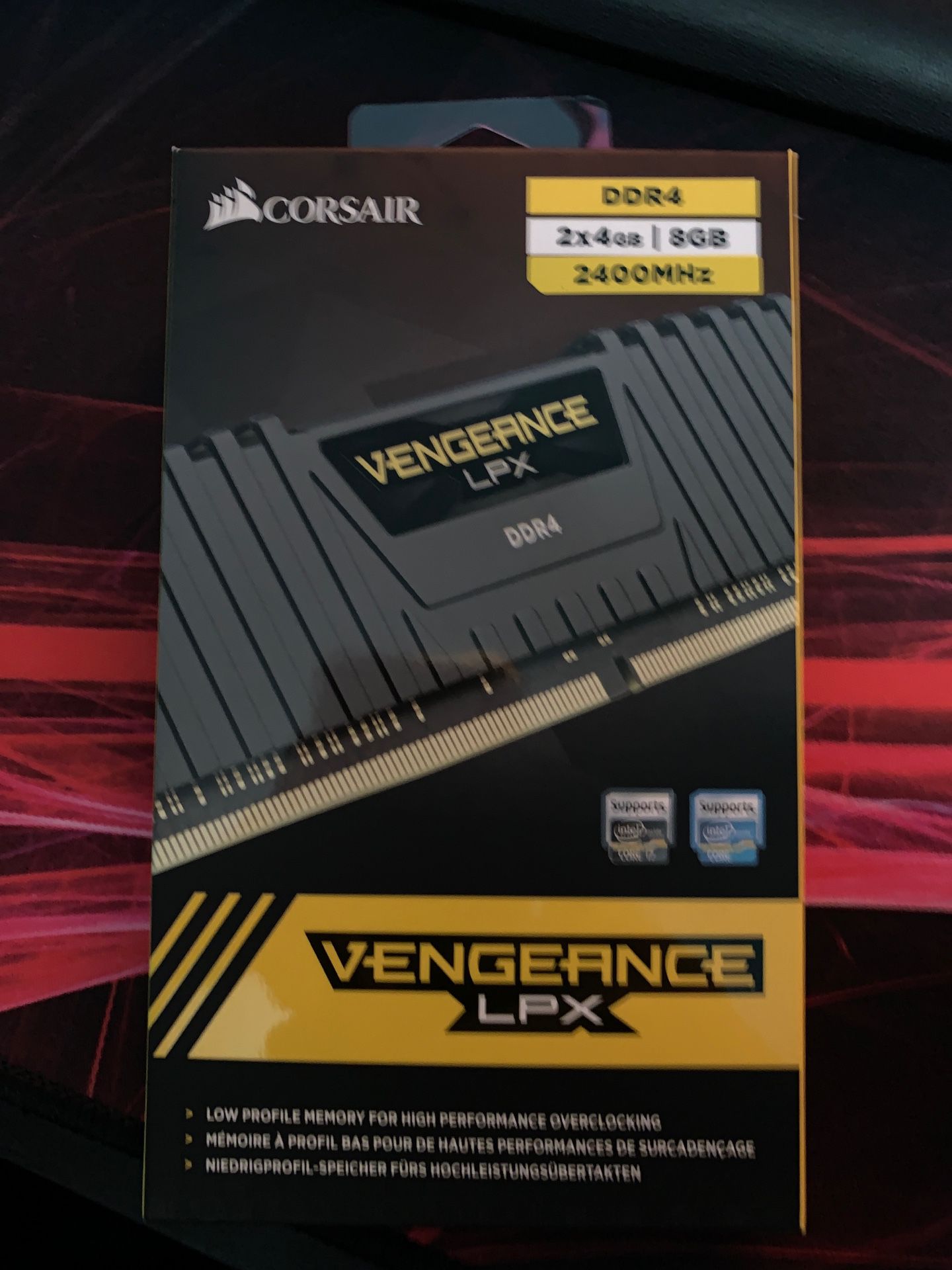 Corsair vengeance LPX (2x4gb) 288pin DDR4 2400
