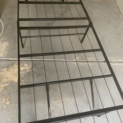  New Twin Size Metal Bed For Sale 