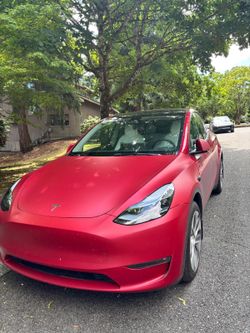 2023 Tesla Model Y long range AWD