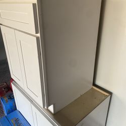 Koville Kitchen Cabinet White (NEW)