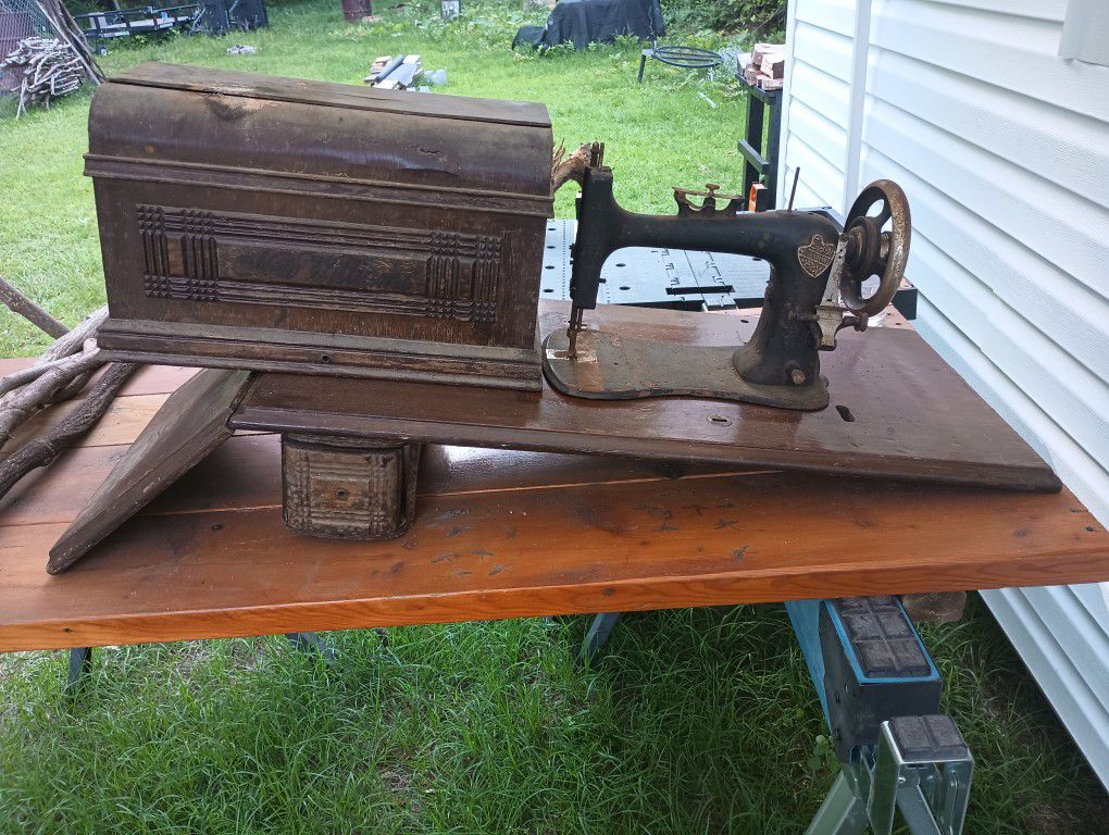 New Williams Treadle Sewing Machine And Top No Base