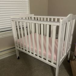 Mini Crib 