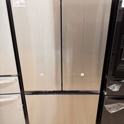 New Samsung Bespoke 3-Door French Door Refrigerator with Beverage Center RF30BB6600QLAA