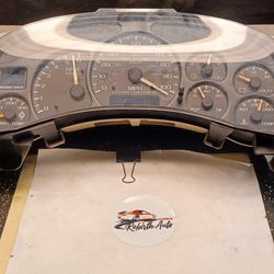Chevy GmC Truck SUV Gauge Cluster *parts* 