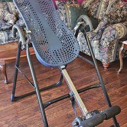 TEETER HANG UPS  Iniversion Table