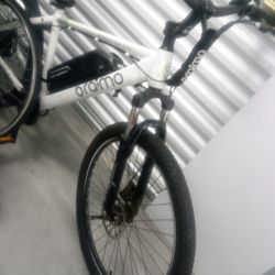 E bike fast and light with different gears